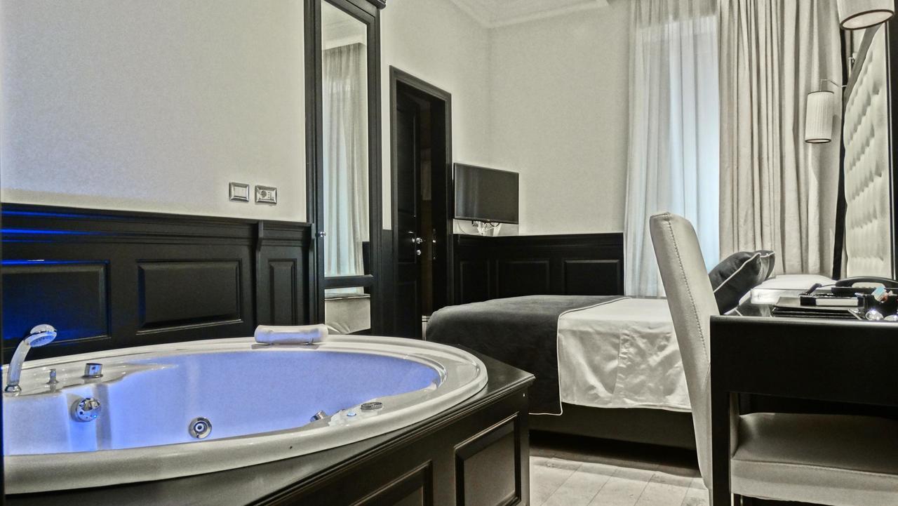 Vaticano Royal Suite Guest House Рим Экстерьер фото